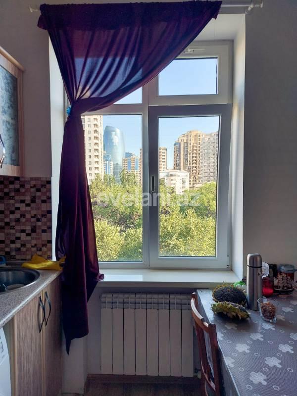 Sale, old building, 2 room, 60 m², Baku, Nasimi r, 28 may m.