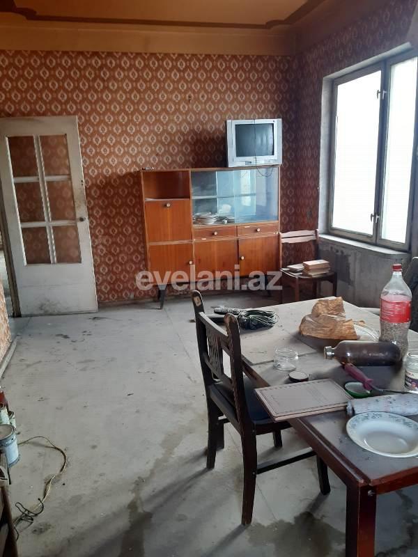 Sale, old building, 3 room, 100 m², Baku, Khatai r.