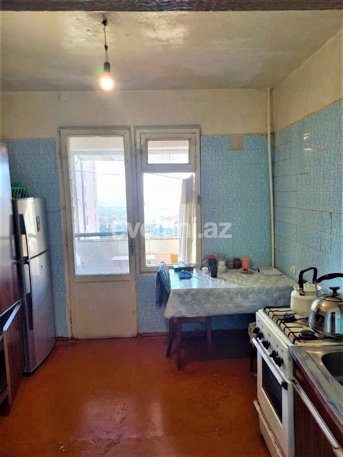 Satılır, köhnə tikili, 3 otaqlı, 70 m², Bakı, Xətai r, Əhmədli q, Əhmədli m.