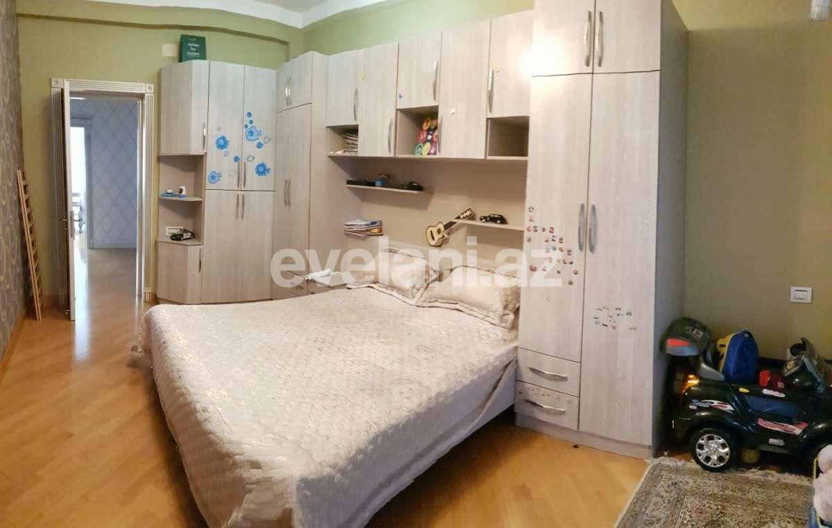 Satılır, yeni tikili, 4 otaqlı, 192 m², Bakı, Nəsimi r, 4-cü mikrorayon q, Memar Əcəmi m.