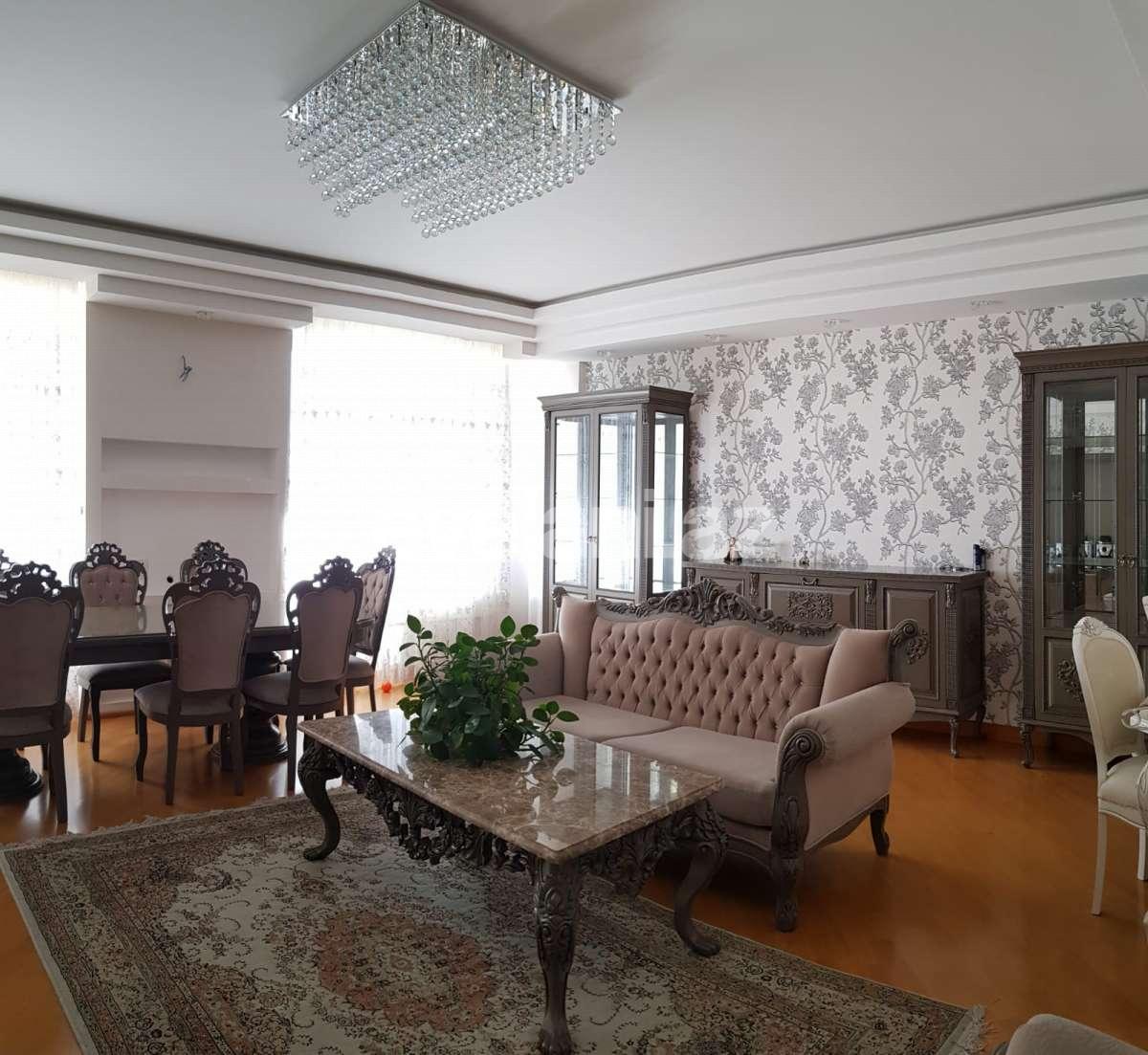 Satılır, yeni tikili, 4 otaqlı, 192 m², Bakı, Nəsimi r, 4-cü mikrorayon q, Memar Əcəmi m.