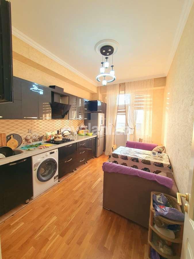 Satılır, yeni tikili, 4 otaqlı, 100 m², Bakı, Suraxanı r, Yeni Günəşli q.