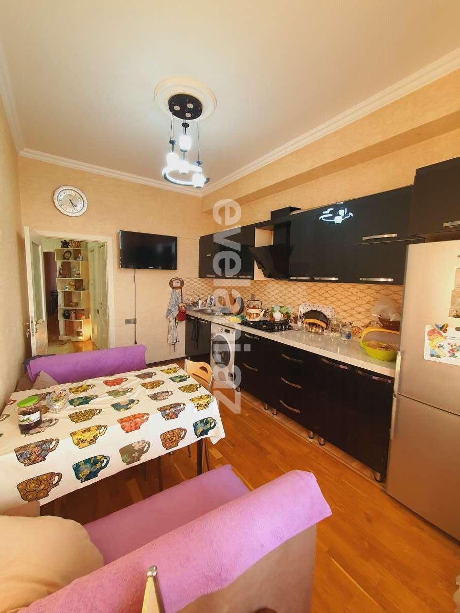 Satılır, yeni tikili, 4 otaqlı, 100 m², Bakı, Suraxanı r, Yeni Günəşli q.