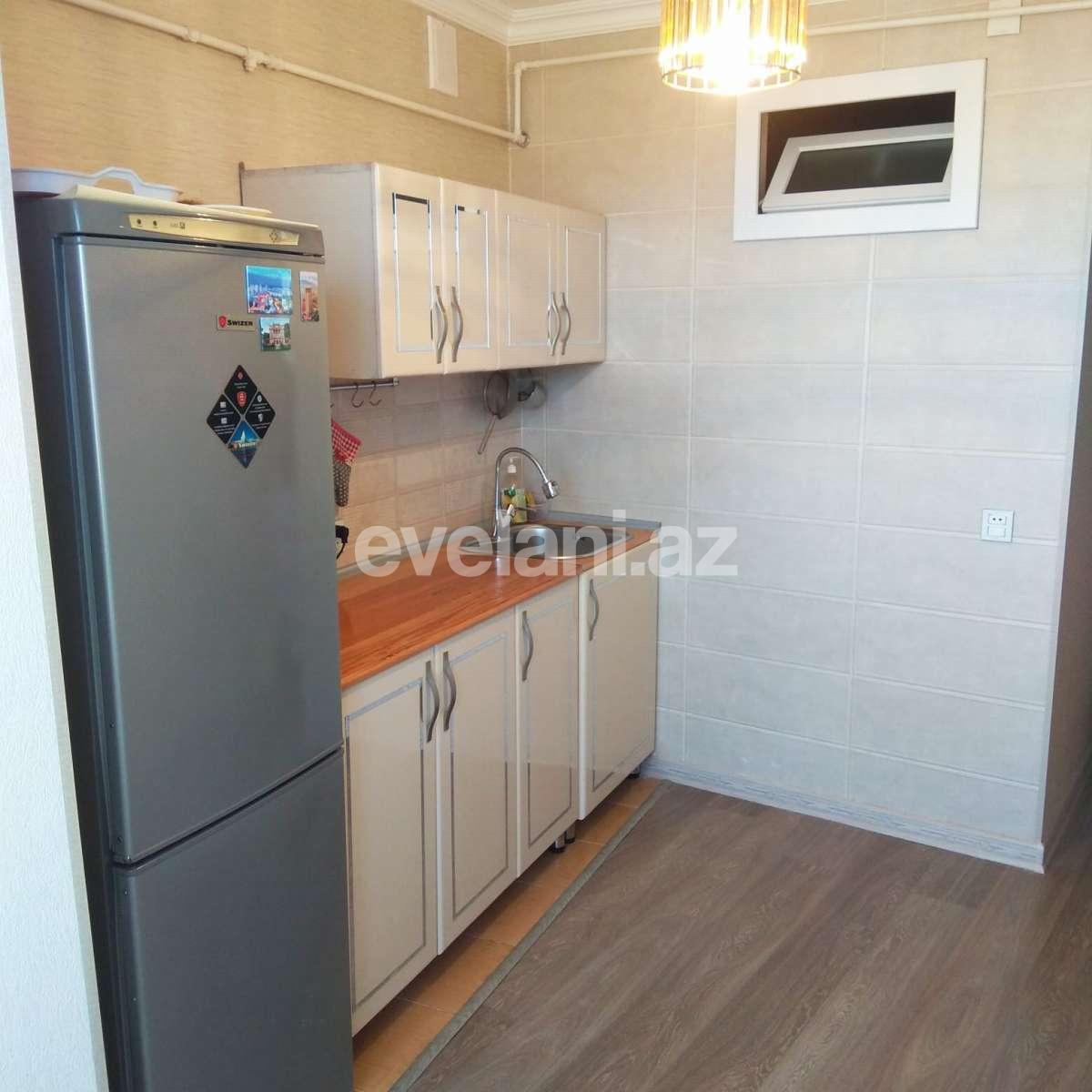 Satılır, köhnə tikili, 2 otaqlı, 75 m², Bakı, Səbail r, Badamdar q.