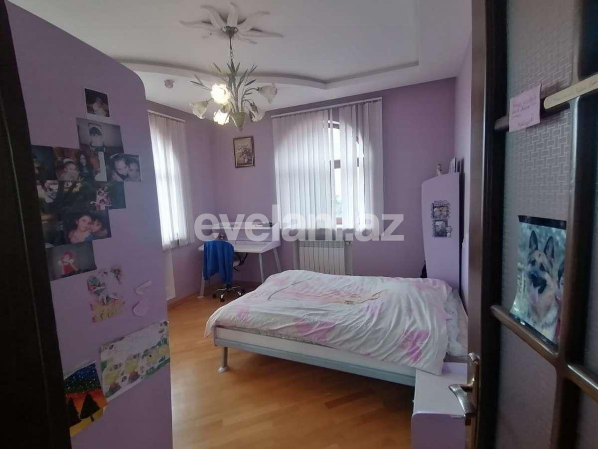 Satılır, həyət evi / bağ, 4 otaqlı, 320 m², Bakı, Səbail r, Badamdar q.