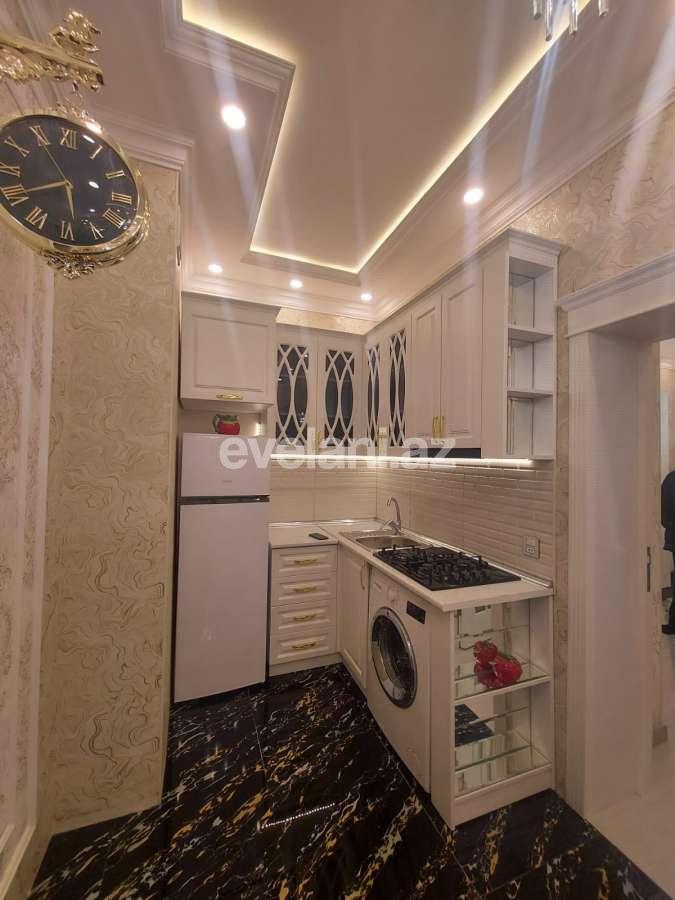 Satılır, yeni tikili, 2 otaqlı, 67 m², Bakı, Nizami r, Neftçilər m.