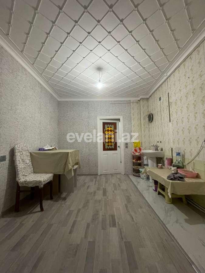 Satılır, köhnə tikili, 4 otaqlı, 92 m², Bakı, Xətai r, Həzi Aslanov q, Həzi Aslanov m.