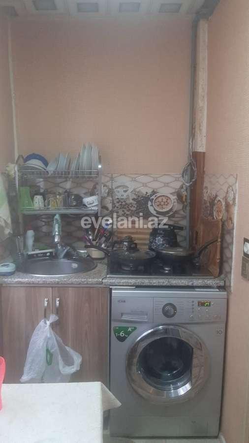 Satılır, köhnə tikili, 3 otaqlı, 55 m², Bakı, Nəsimi r, Memar Əcəmi m.