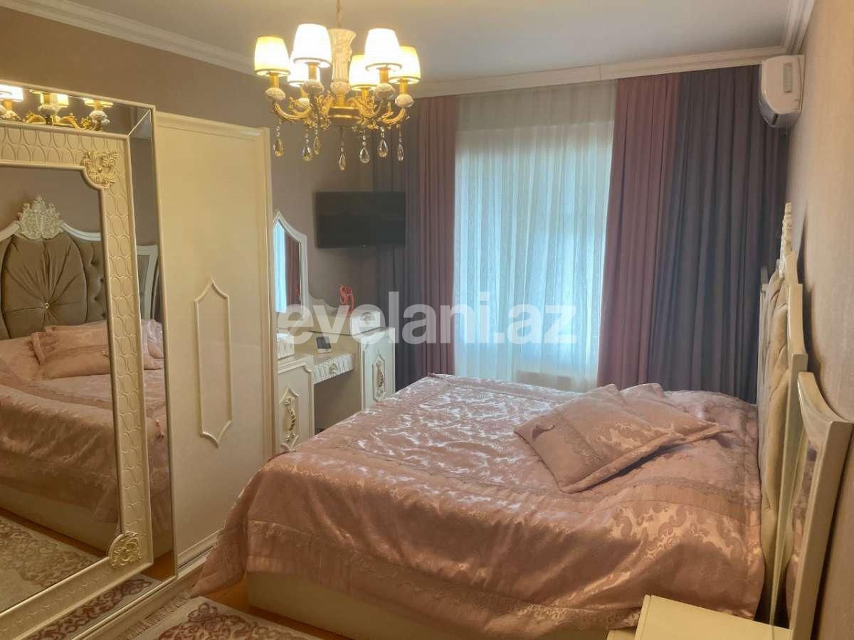Satılır, köhnə tikili, 4 otaqlı, 90 m², Bakı, Suraxanı r, Yeni Günəşli q.