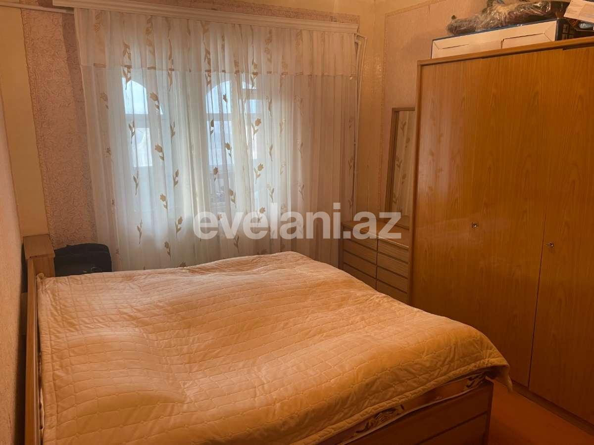 Satılır, köhnə tikili, 4 otaqlı, 90 m², Bakı, Suraxanı r, Yeni Günəşli q.