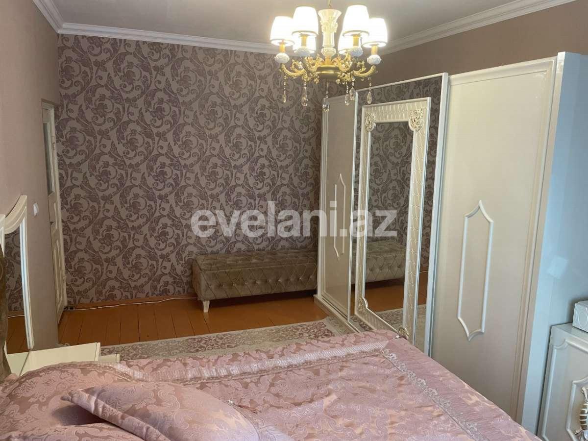 Satılır, köhnə tikili, 4 otaqlı, 90 m², Bakı, Suraxanı r, Yeni Günəşli q.