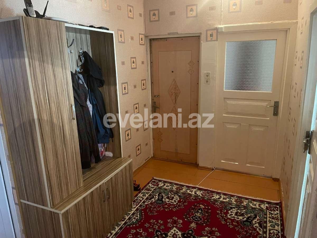 Satılır, köhnə tikili, 4 otaqlı, 90 m², Bakı, Suraxanı r, Yeni Günəşli q.