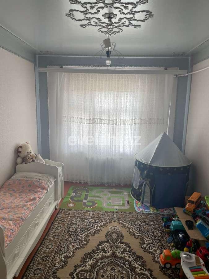 Satılır, köhnə tikili, 4 otaqlı, 90 m², Bakı, Suraxanı r, Yeni Günəşli q.