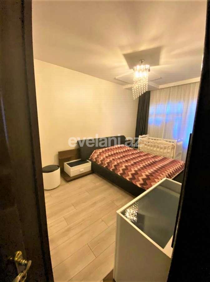 Satılır, köhnə tikili, 5 otaqlı, 100 m², Bakı, Xətai r, Əhmədli q, Əhmədli m.