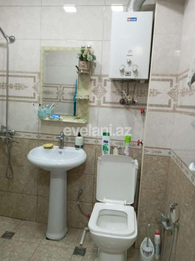 Satılır, köhnə tikili, 2 otaqlı, 45 m², Sumqayıt, 17-ci mikrorayon r.