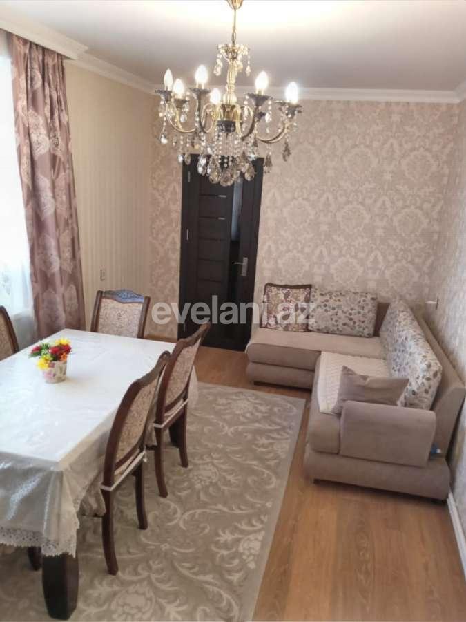 Satılır, köhnə tikili, 2 otaqlı, 45 m², Sumqayıt, 17-ci mikrorayon r.