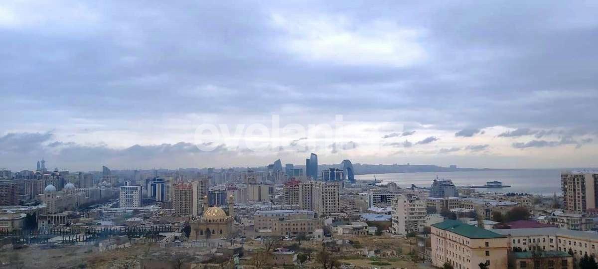 Sale, old building, 3 room, 78 m², Baku, Yasamal r, Elmlar Akademiyası m.