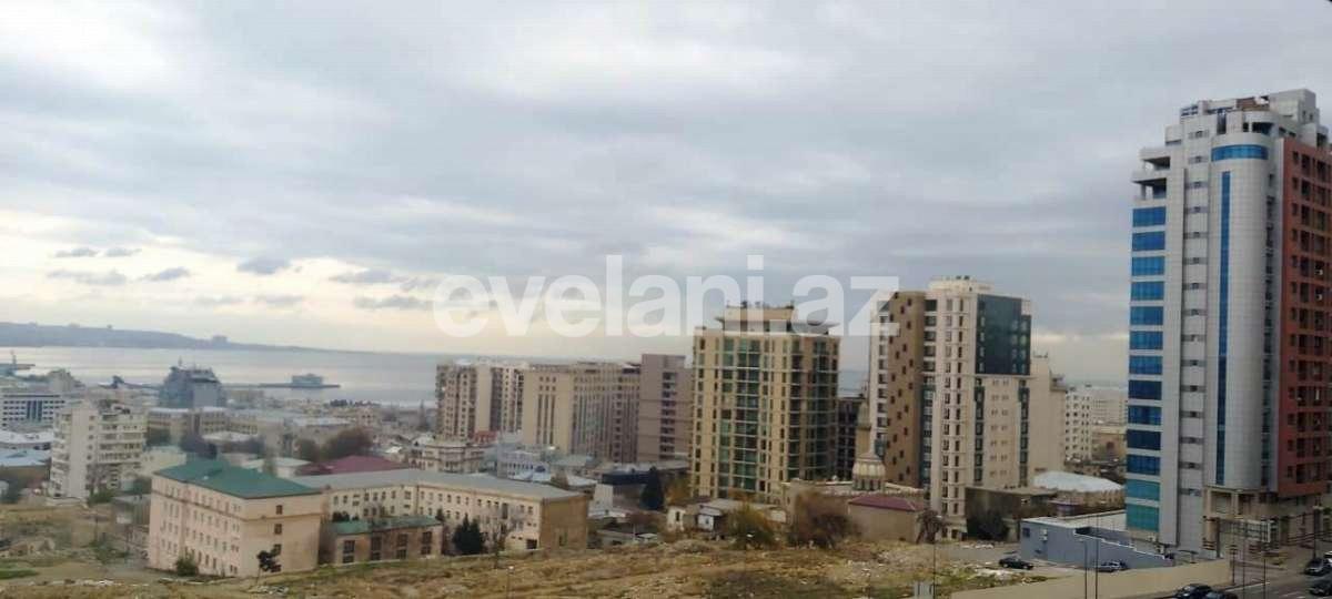 Sale, old building, 3 room, 78 m², Baku, Yasamal r, Elmlar Akademiyası m.