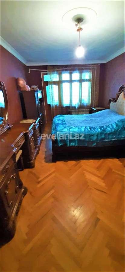 Sale, old building, 4 room, 100 m², Baku, Nizami r, Khalglar Doslugu m.