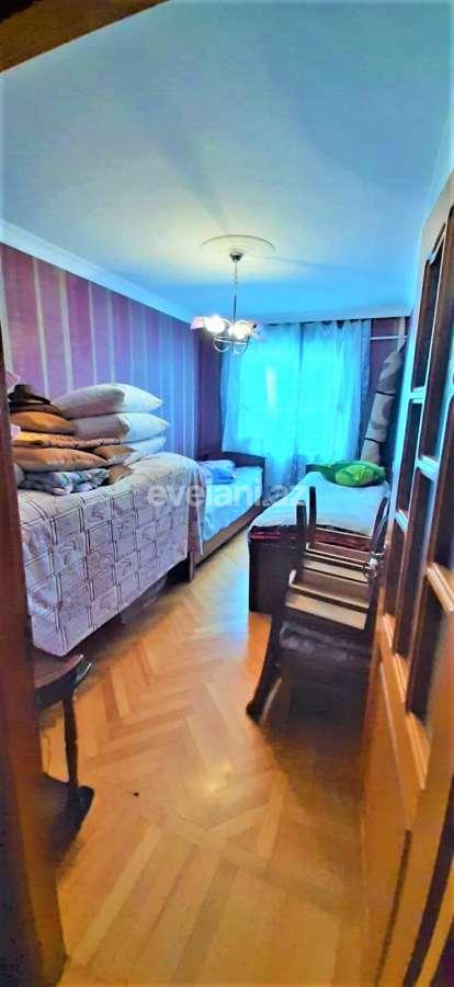 Sale, old building, 4 room, 100 m², Baku, Nizami r, Khalglar Doslugu m.
