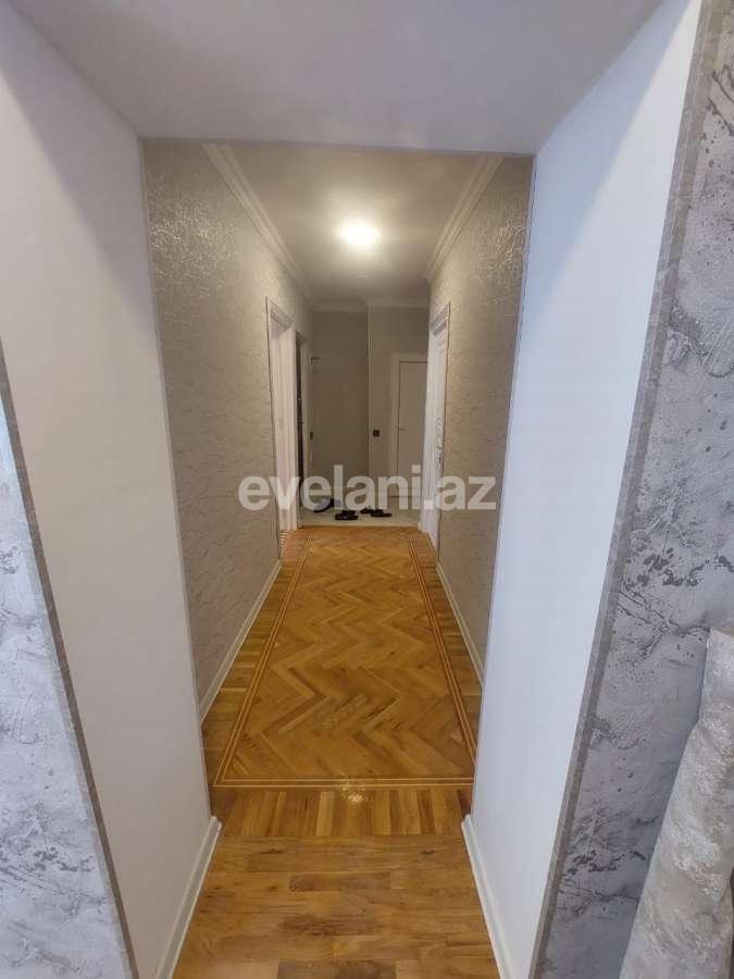 Satılır, köhnə tikili, 3 otaqlı, 65 m², Bakı, Binəqədi r, Memar Əcəmi m.