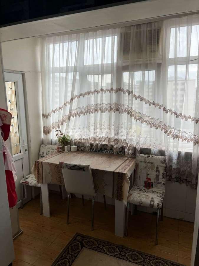 Satılır, köhnə tikili, 3 otaqlı, 80 m², Bakı, Binəqədi r.