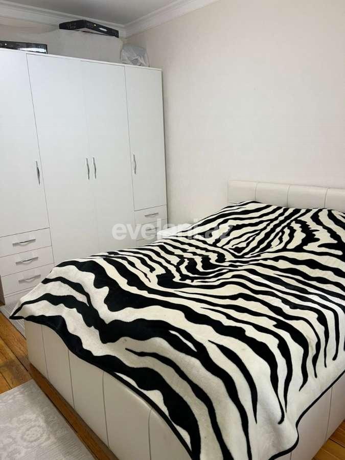 Satılır, köhnə tikili, 3 otaqlı, 80 m², Bakı, Binəqədi r.