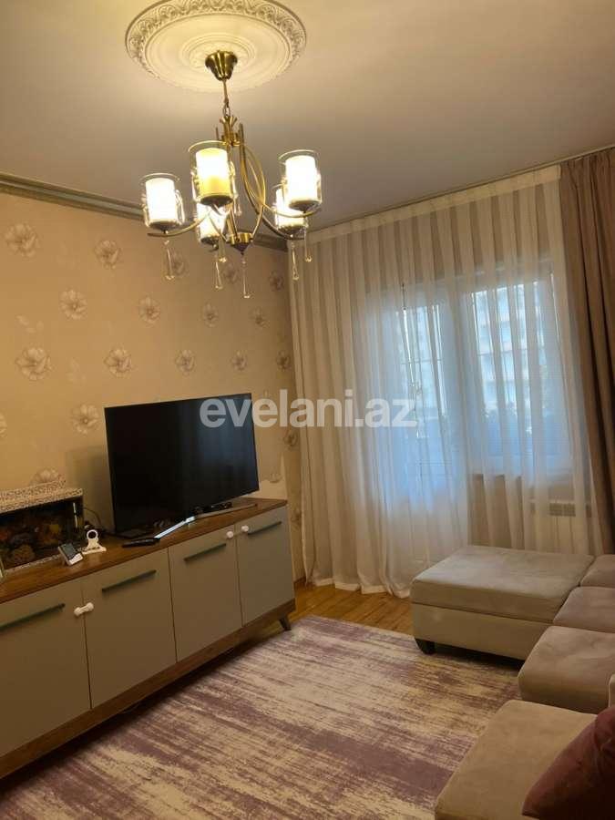 Satılır, köhnə tikili, 3 otaqlı, 80 m², Bakı, Binəqədi r.