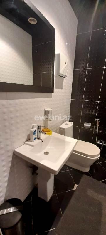 Kirayə verilir, obyekt, 210 m², Bakı, Səbail r, Sahil m.