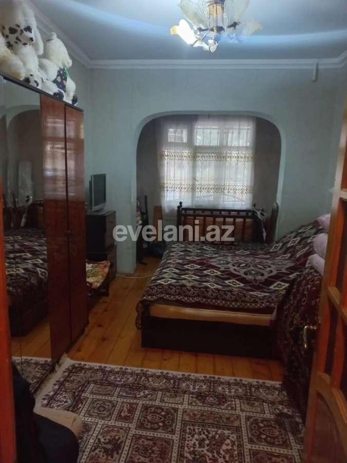 Satılır, köhnə tikili, 2 otaqlı, 61 m², Bakı, Sabunçu r, Bakıxanov q.