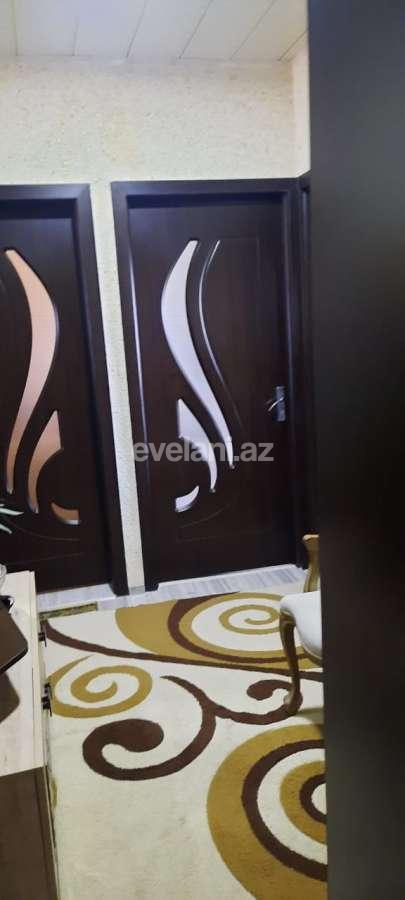 Sale, old building, 3 room, 80 m², Baku, Surakhani r, Massiv D d, Khalglar Doslugu m.