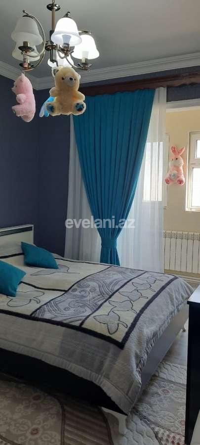 Sale, old building, 3 room, 80 m², Baku, Surakhani r, Massiv D d, Khalglar Doslugu m.