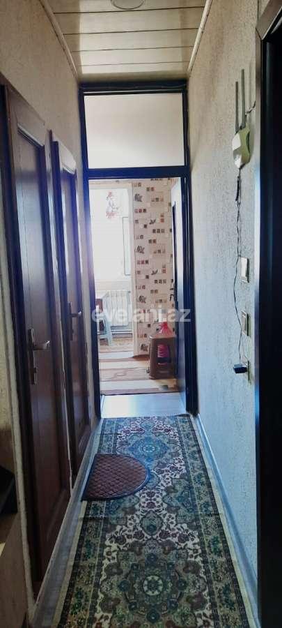 Sale, old building, 3 room, 80 m², Baku, Surakhani r, Massiv D d, Khalglar Doslugu m.