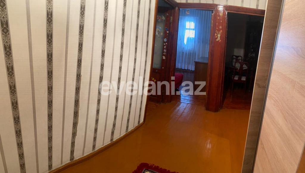 Satılır, köhnə tikili, 3 otaqlı, 80 m², Bakı, Suraxanı r, Günəşli q, Xalqlar Dostluğu m.