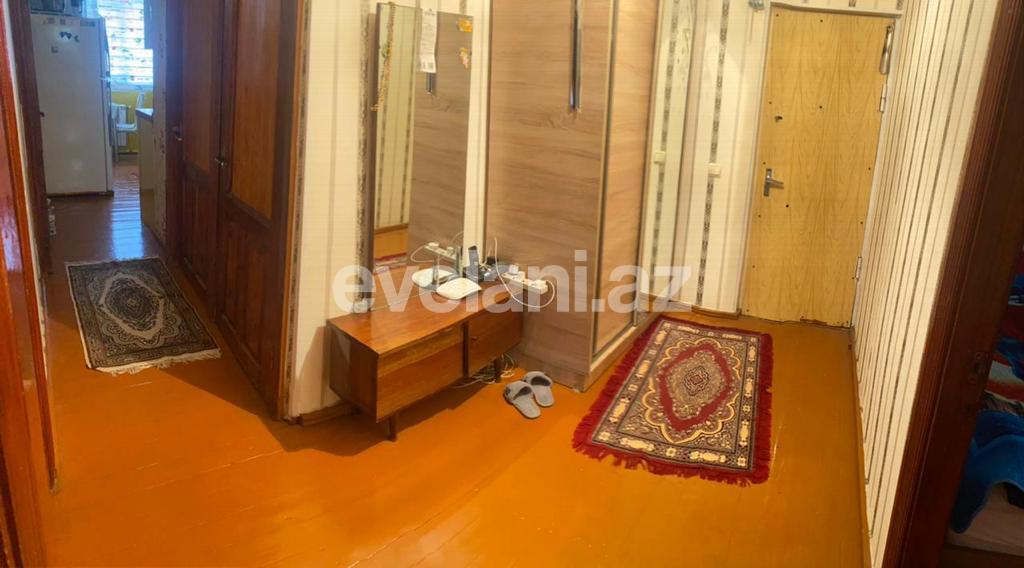 Satılır, köhnə tikili, 3 otaqlı, 80 m², Bakı, Suraxanı r, Günəşli q, Xalqlar Dostluğu m.