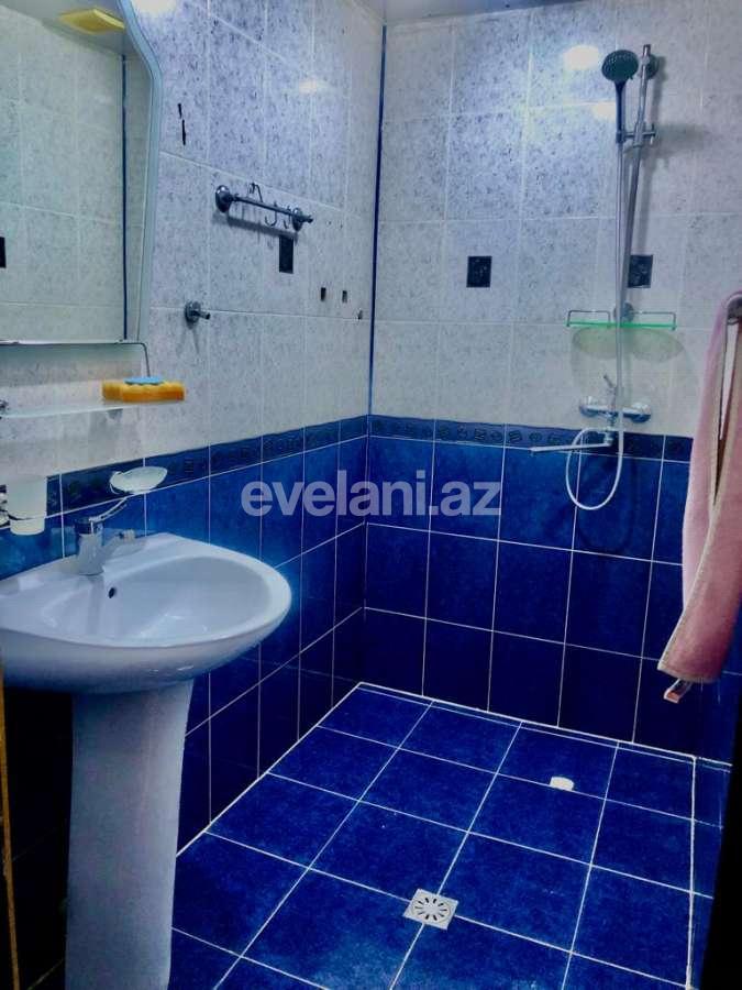 Rent, old building, 4 room, 120 m², Baku, Binagadi r, 8-th microdistrict d.