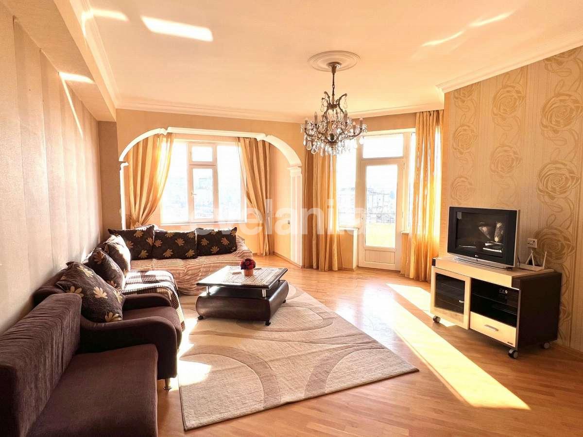 Satılır, yeni tikili, 2 otaqlı, 75 m², Bakı, Yasamal r.