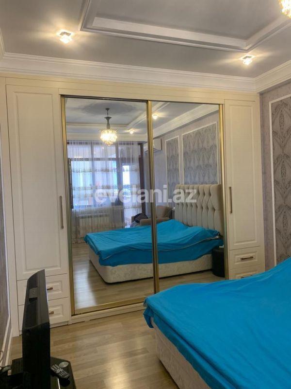 Satılır, yeni tikili, 3 otaqlı, 143 m², Bakı, Nizami r, Neftçilər m.