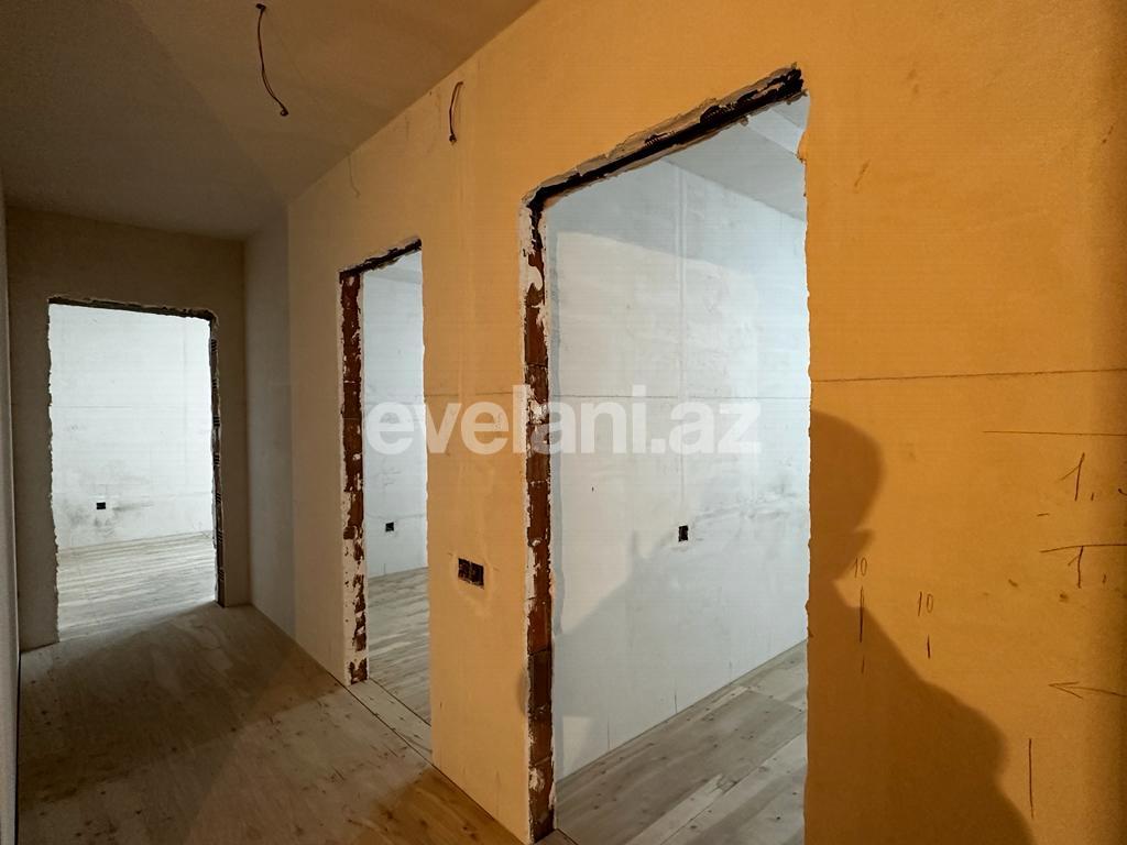 Satılır, yeni tikili, 3 otaqlı, 113 m², Bakı, Sabunçu r, Bakıxanov q, Qara Qarayev m.
