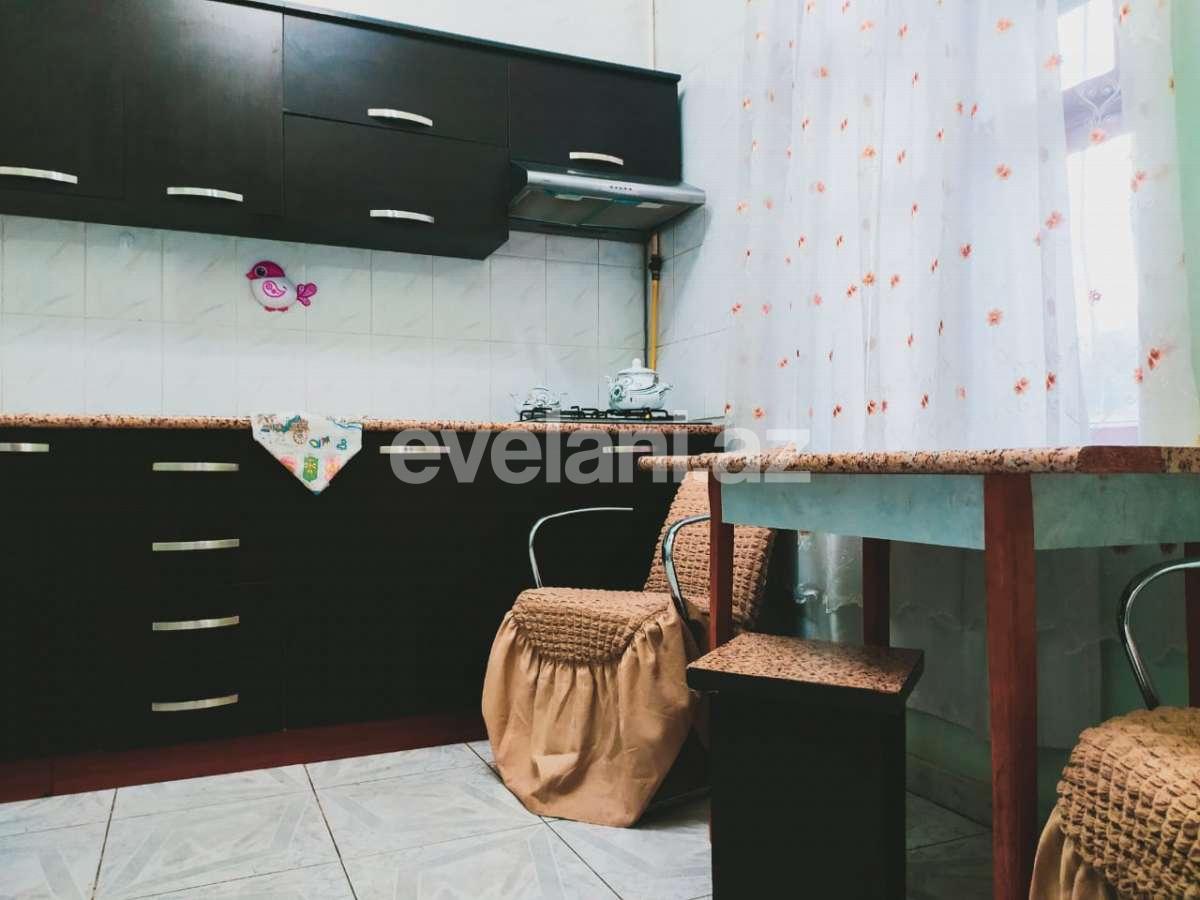 Rent, old building, 2 room, 65 m², Baku, Sabail r, Icheri Sheher m.