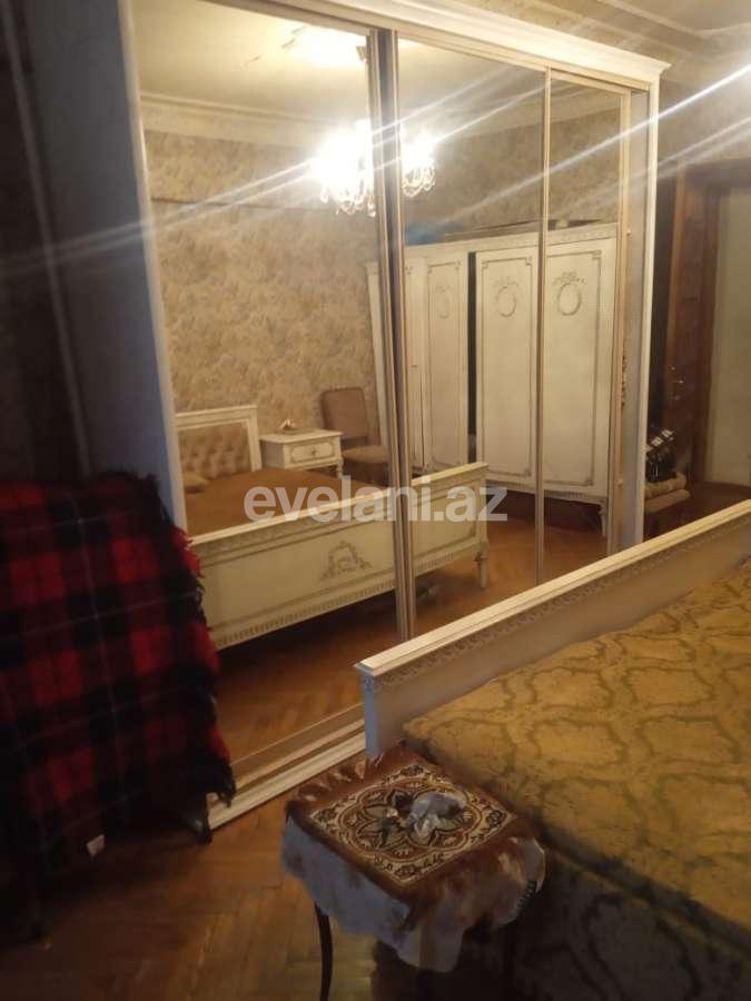 Satılır, köhnə tikili, 4 otaqlı, 100 m², Bakı, Nərimanov r, Gənclik m.