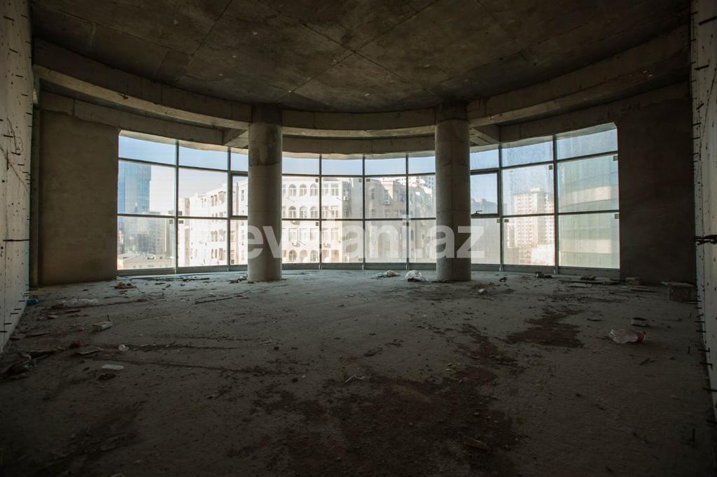 Продаётся, новостройка, 5-комнаты, 197 m², Баку, Хатаинский r, Шах Исмаил Хатаи m.