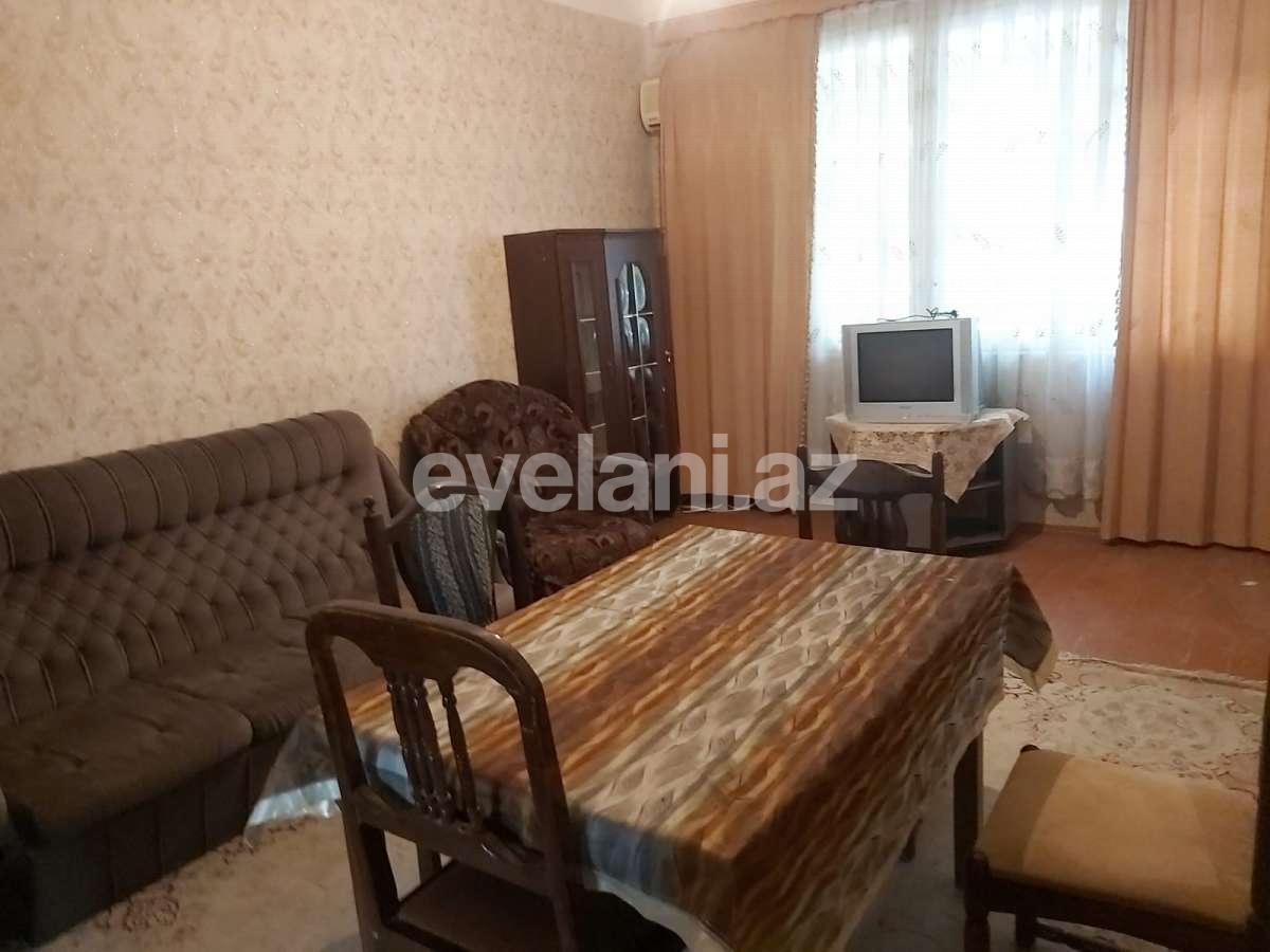 Satılır, köhnə tikili, 3 otaqlı, 70 m², Bakı, Binəqədi r, Xutor q, Memar Əcəmi m.