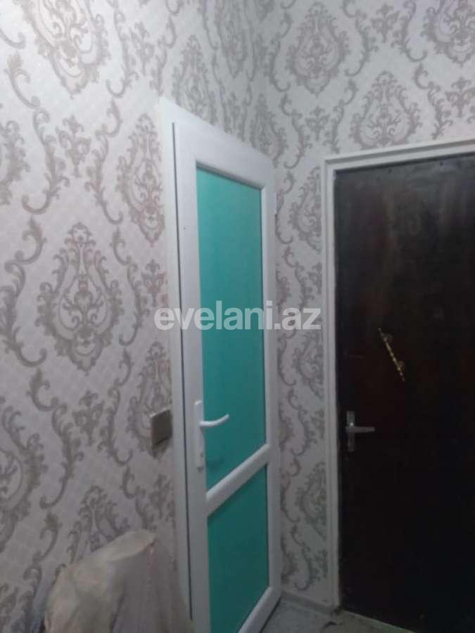 Satılır, köhnə tikili, 3 otaqlı, 70 m², Bakı, Binəqədi r, Xutor q, Memar Əcəmi m.