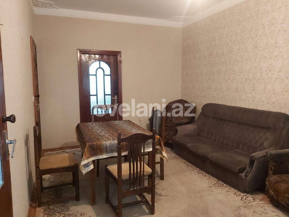 Satılır, köhnə tikili, 3 otaqlı, 70 m², Bakı, Binəqədi r, Xutor q, Memar Əcəmi m.