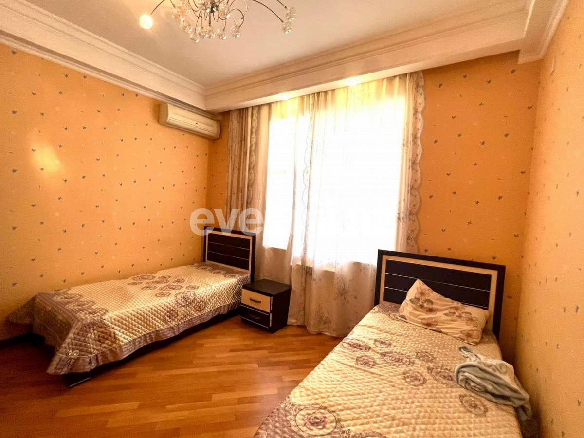 Сдаётся, новостройка, 4-комнаты, 185 m², Баку, Ясамальский r, Элмляр Академиясы m.