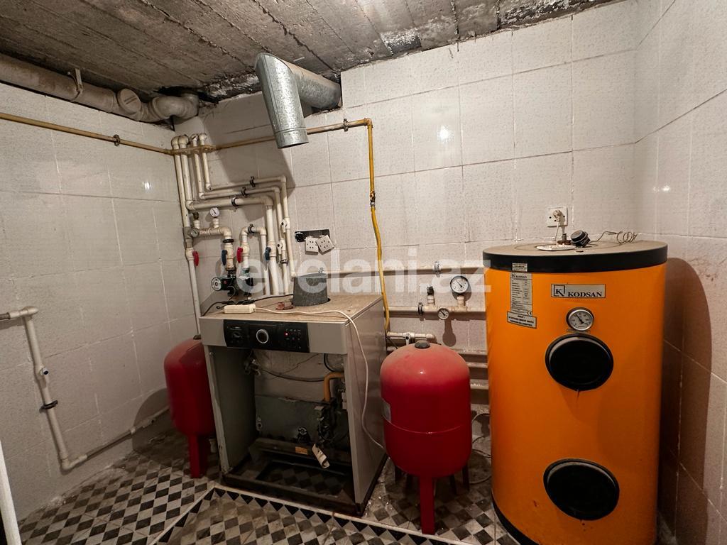 Satılır, həyət evi / bağ, 8 otaqlı, 358 m², Bakı, Xətai r, Həzi Aslanov q, Həzi Aslanov m.