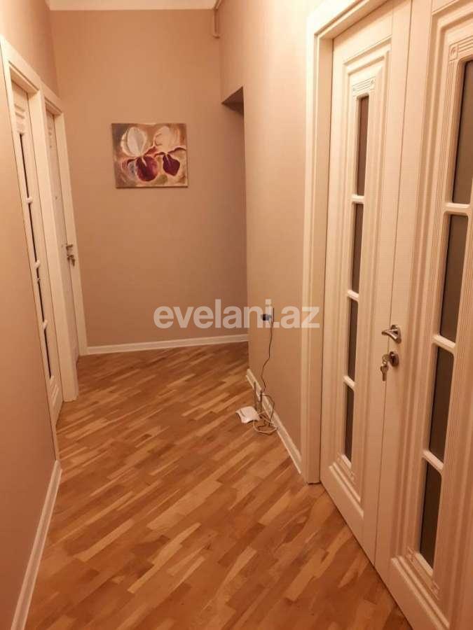Satılır, köhnə tikili, 3 otaqlı, 85 m², Bakı, Nəsimi r, 8 Noyabr m.