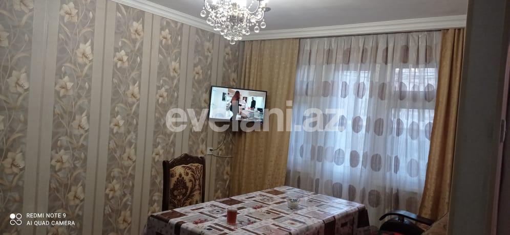 Satılır, köhnə tikili, 2 otaqlı, 53 m², Sumqayıt, 4-cü mikrorayon r.