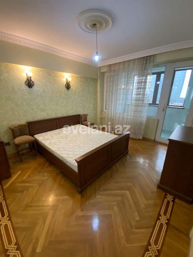 Kirayə verilir, köhnə tikili, 3 otaqlı, 80 m², Bakı, Xətai r, Şah İsmayıl Xətai m.